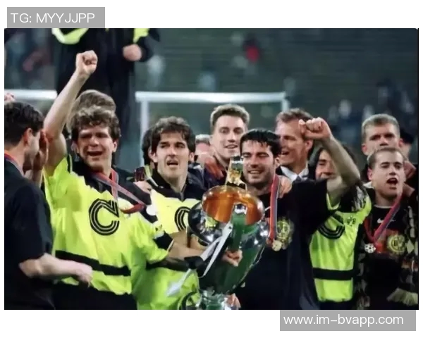 多特蒙德总监凯尔或将加盟汉堡担任更高职位引发关注