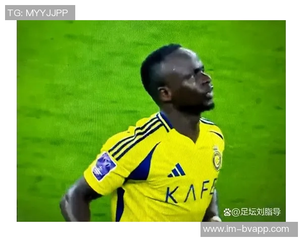 马内精彩进球扳平比分科曼精准传中助力球队反击成功 马内精彩进球扳平比分科曼精准传中助力球队反击成功